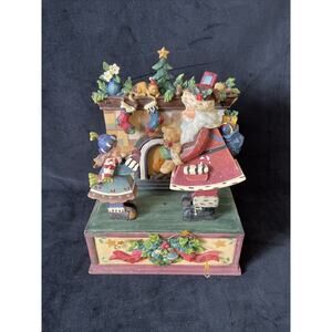 Studio Nova Holiday Whimsical Wind-Up Animated Music Box Pre-owned